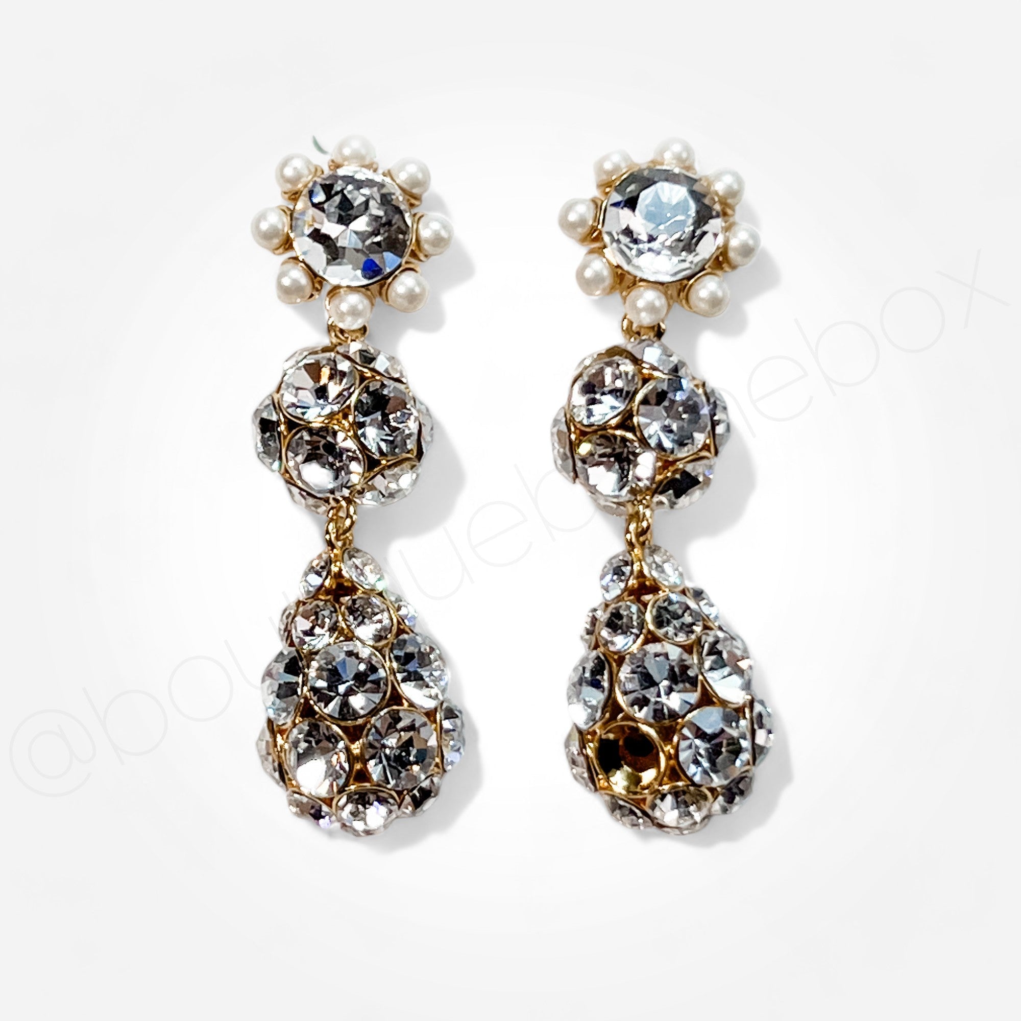 MDWLL + JCRW Jewelry & Accessories New + Customer Returns Wholesale - Boutique by the Box Wholesale for Resellers