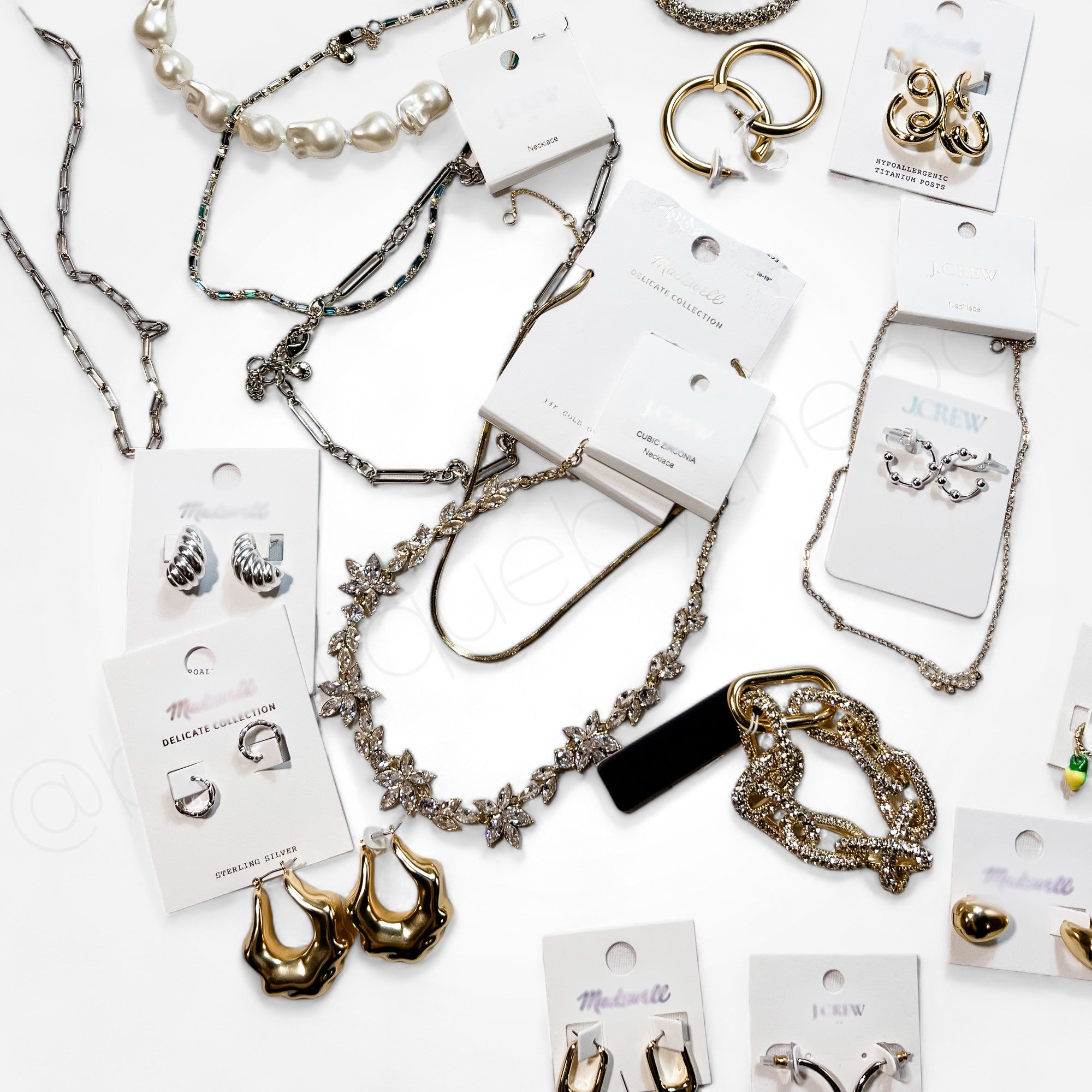 MDWLL + JCRW Jewelry & Accessories New + Customer Returns Wholesale - Boutique by the Box Wholesale for Resellers