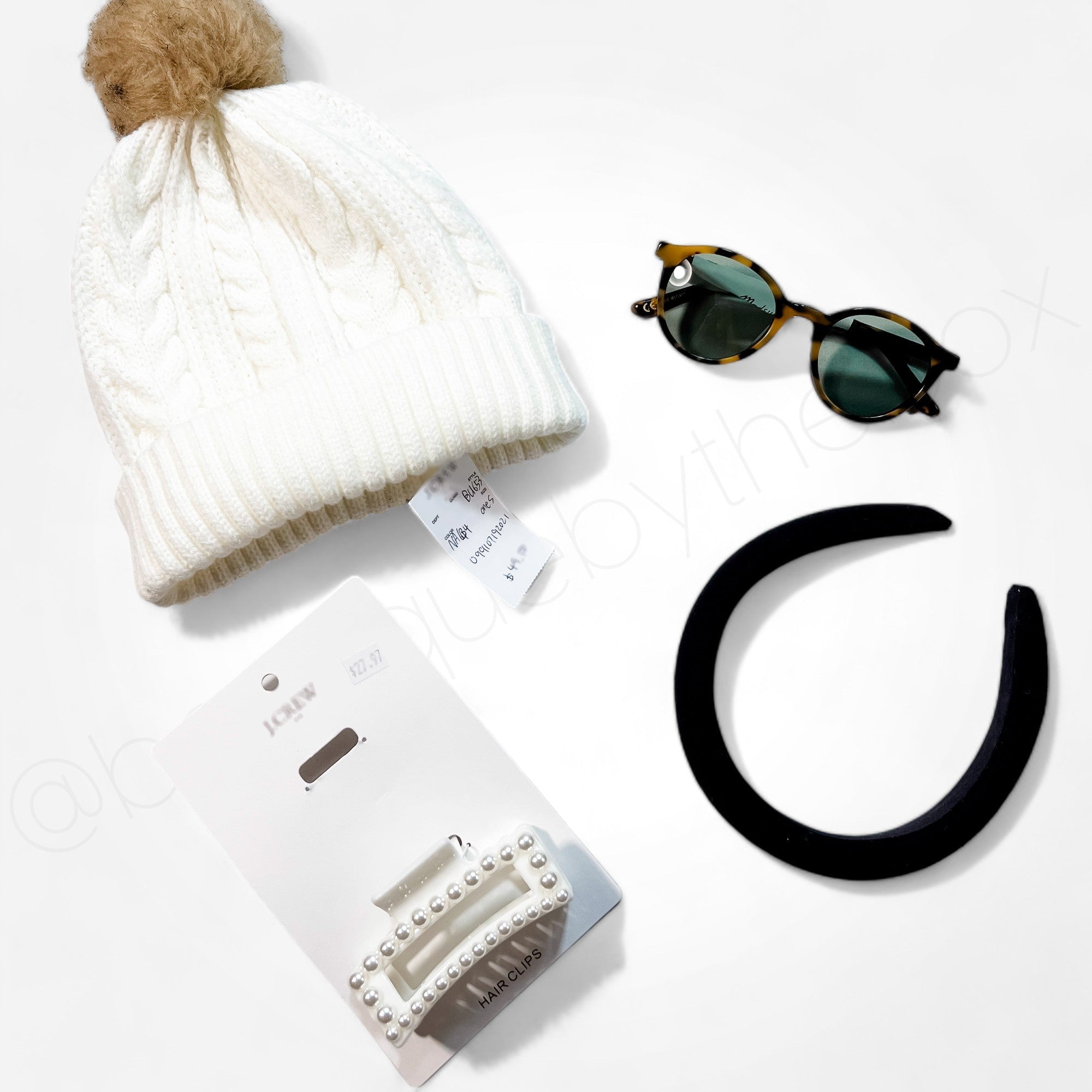 MDWLL + JCRW Jewelry & Accessories New + Customer Returns Wholesale - Boutique by the Box Wholesale for Resellers