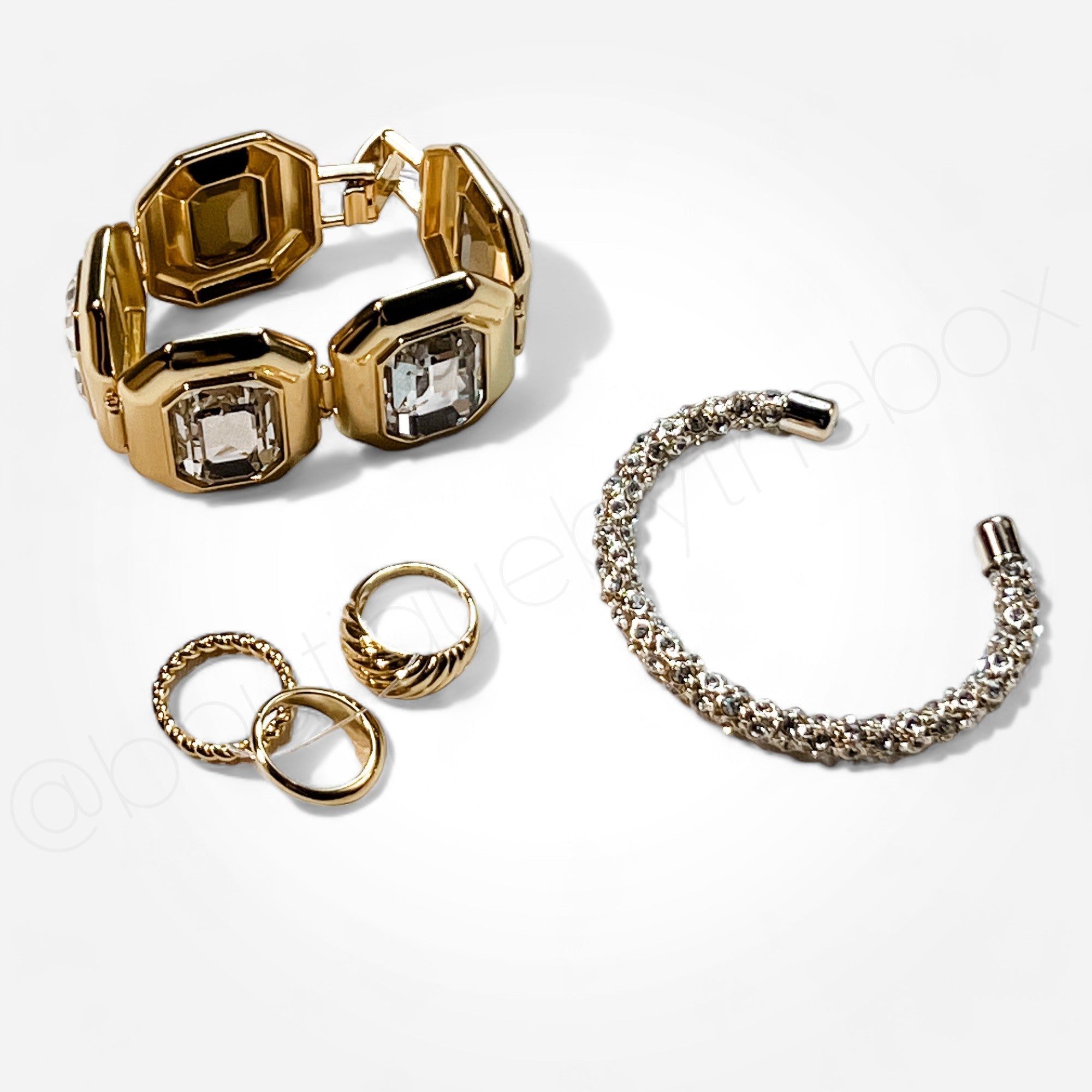 MDWLL + JCRW Jewelry & Accessories New + Customer Returns Wholesale - Boutique by the Box Wholesale for Resellers