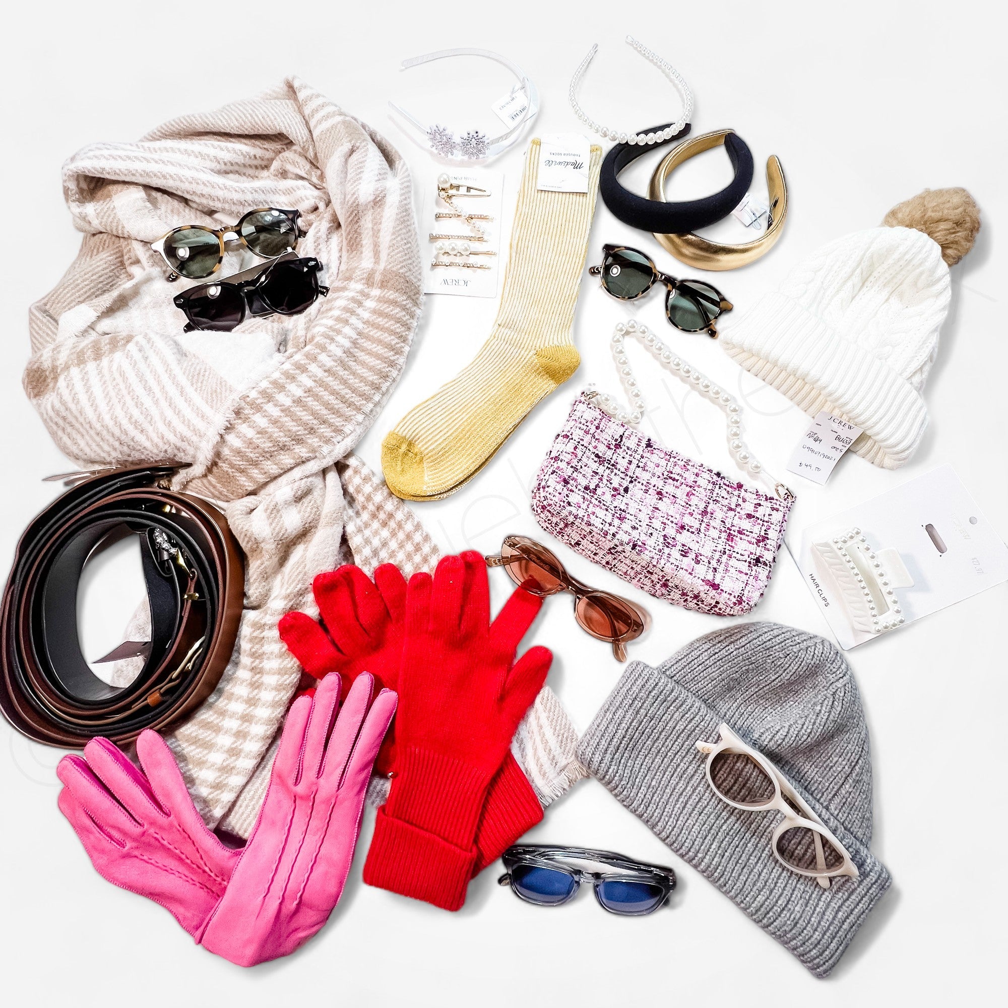 MDWLL + JCRW Jewelry & Accessories New + Customer Returns Wholesale - Boutique by the Box Wholesale for Resellers