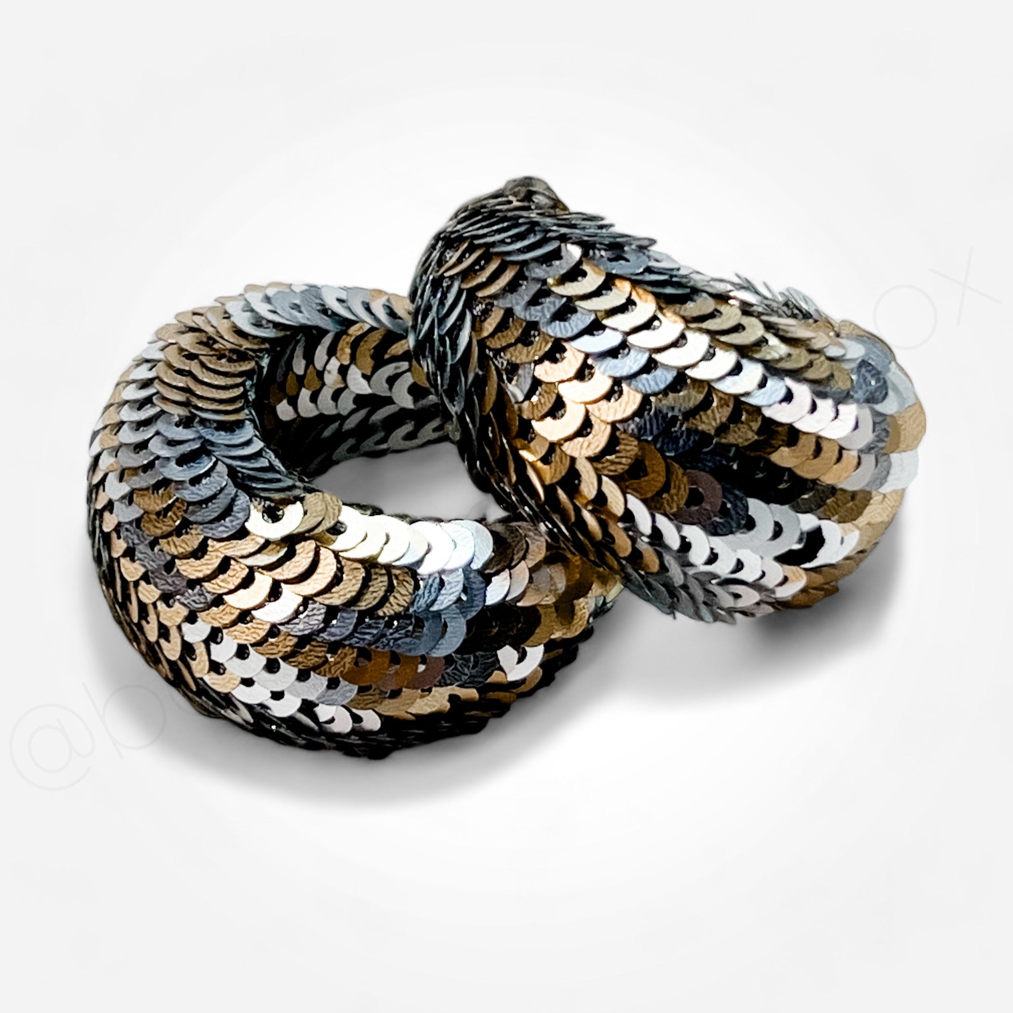 MDWLL + JCRW Jewelry & Accessories New + Customer Returns Wholesale - Boutique by the Box Wholesale for Resellers