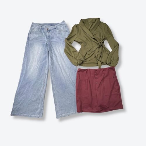 Halara Variety Women's Customer Returns Clothing Wholesale - Boutique by the Box Wholesale for Resellers