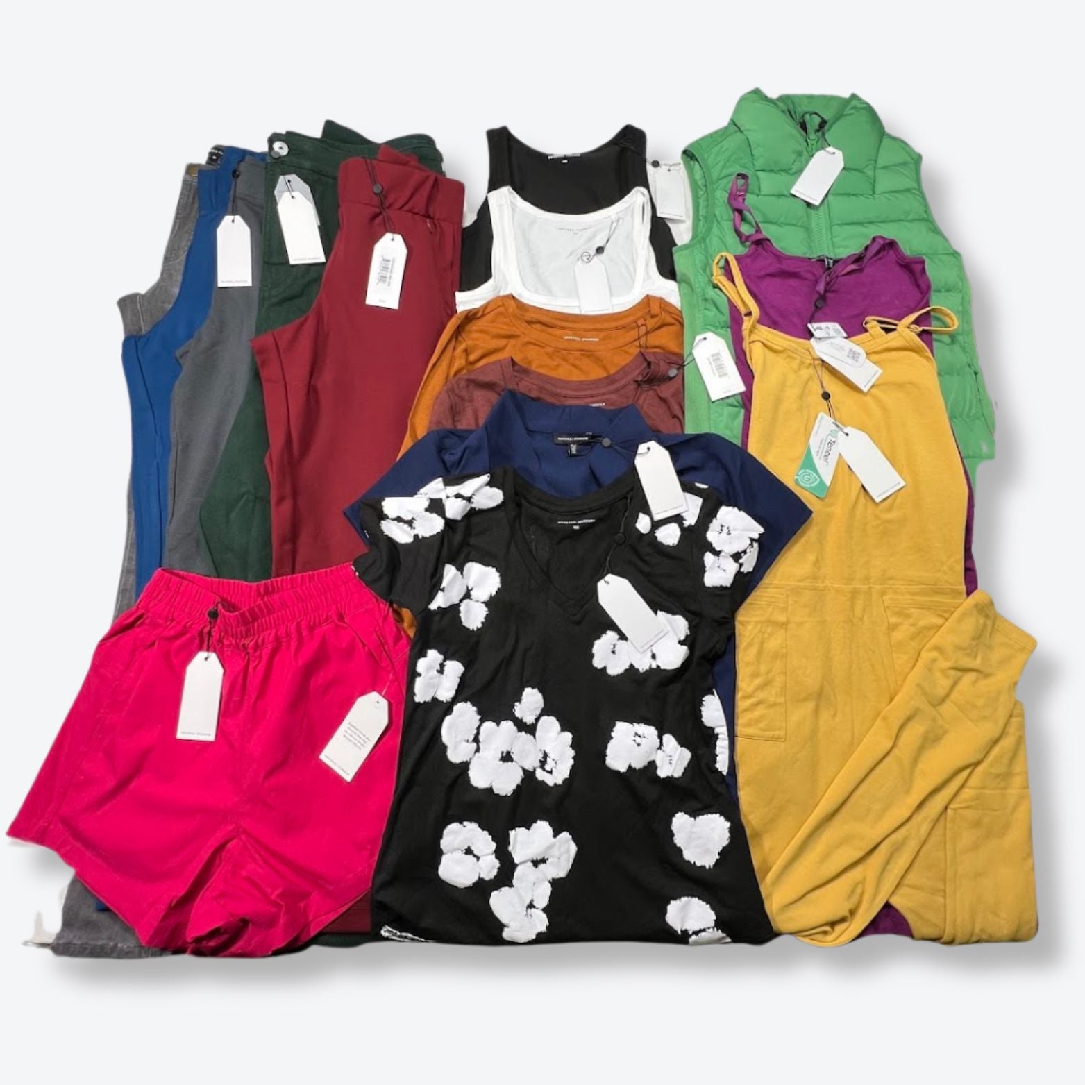 Universal Standard New Women's Clothing Wholesale - Boutique by the Box Wholesale for Resellers