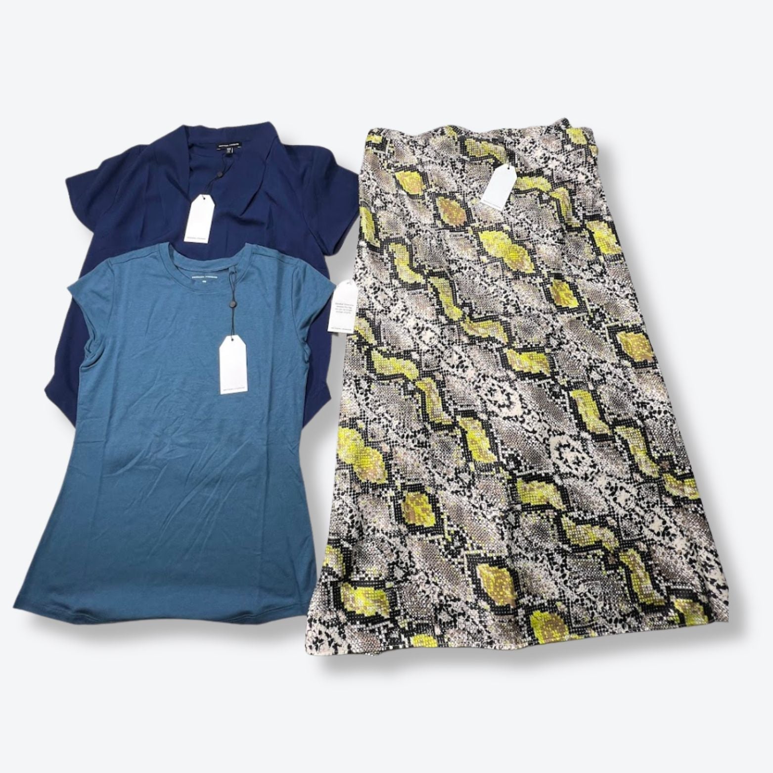 Universal Standard New Women's Clothing Wholesale - Boutique by the Box Wholesale for Resellers
