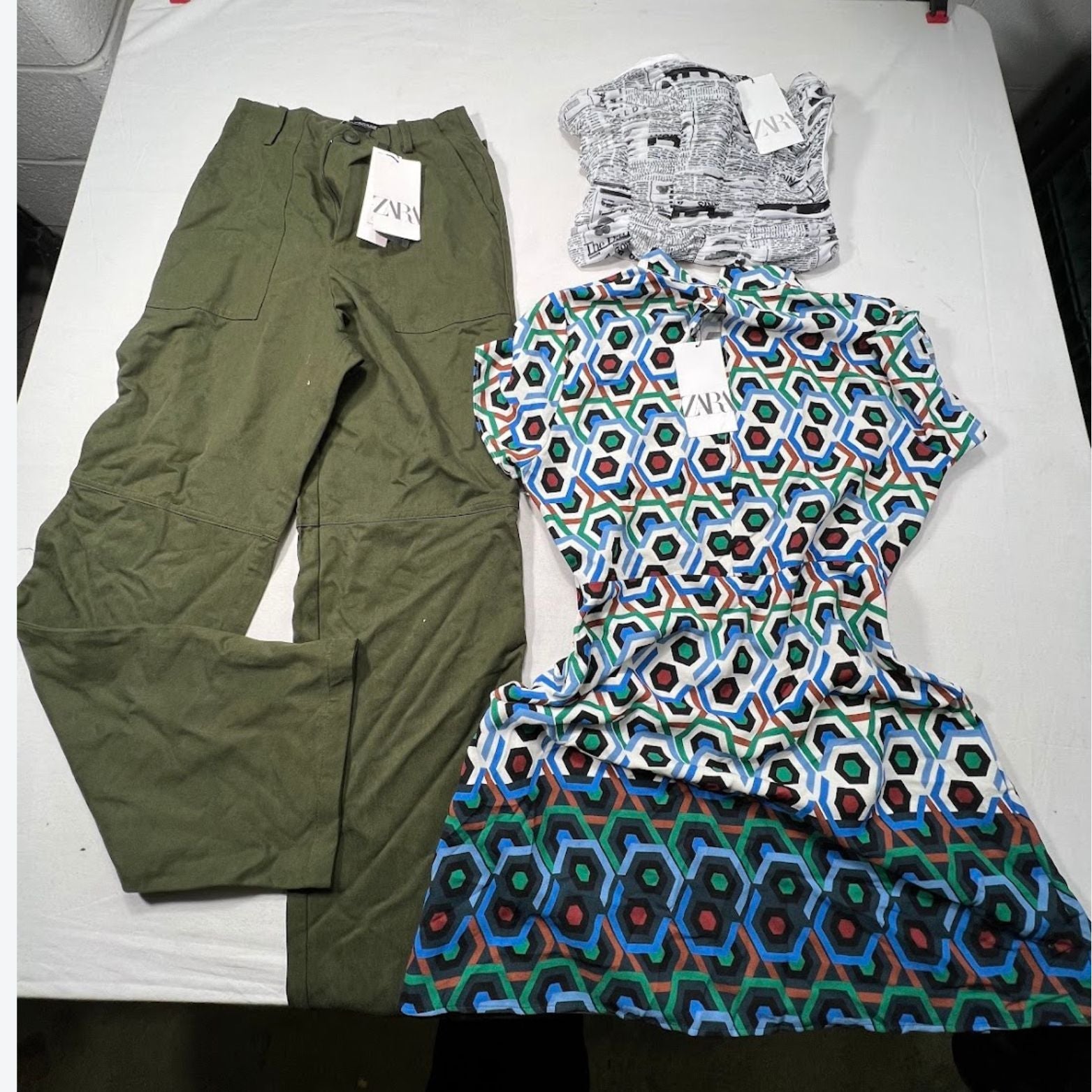 Zara Women's Flawed Returns Wholesale - Boutique by the Box Wholesale for Resellers